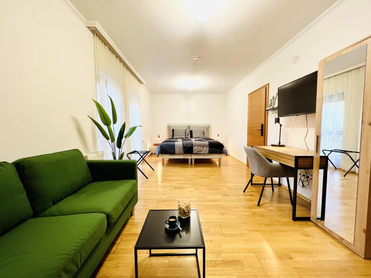 Villa Szofia Veszprem Apartments Eksteriør billede